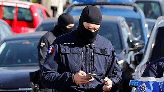 Во Франции убили сотрудника охраны посольства Катара ИноСМИ