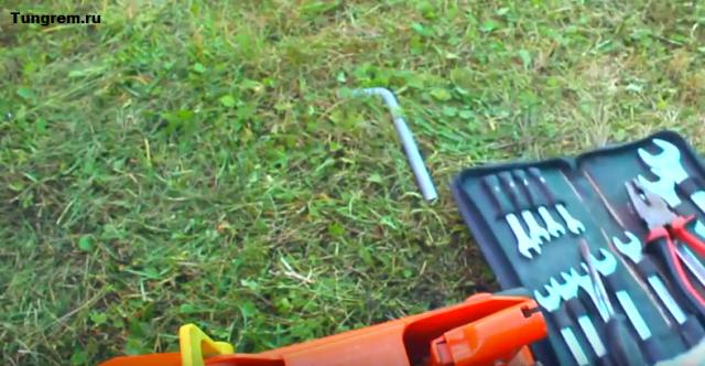 Инструменты для замены передних тормозных колодок Лада Калина