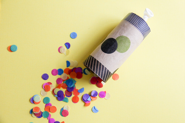 Своими руками: Многоразовые хлопушки к Новому году Своими руками: Многоразовые хлопушки к Новому году