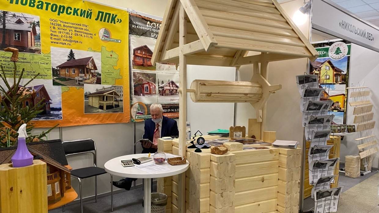 Путин поручил представить идеи о допподдержке выставочно-ярмарочной деятельности в России