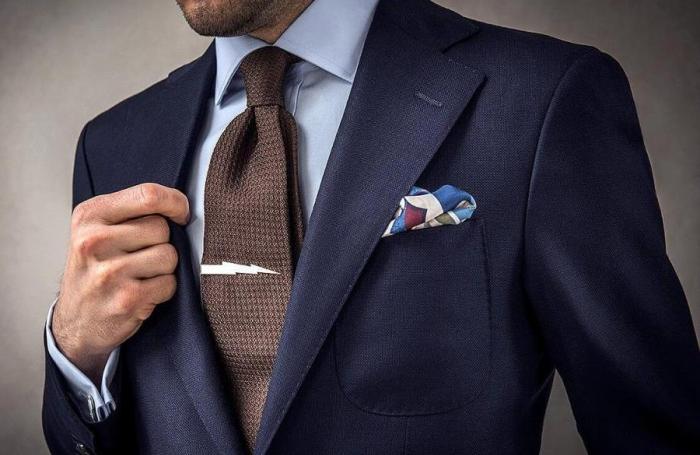 Феномен галстука: почему не самый удобный и «бесполезный» мужской аксессуар все еще в моде галстука, галстуков, галстук, Однако, ткани, носить, Именно, Людовик, мужчин, исследователей, хорватских, предмета, гардероба, первого, образом, своих, который, появление, таким, большинство