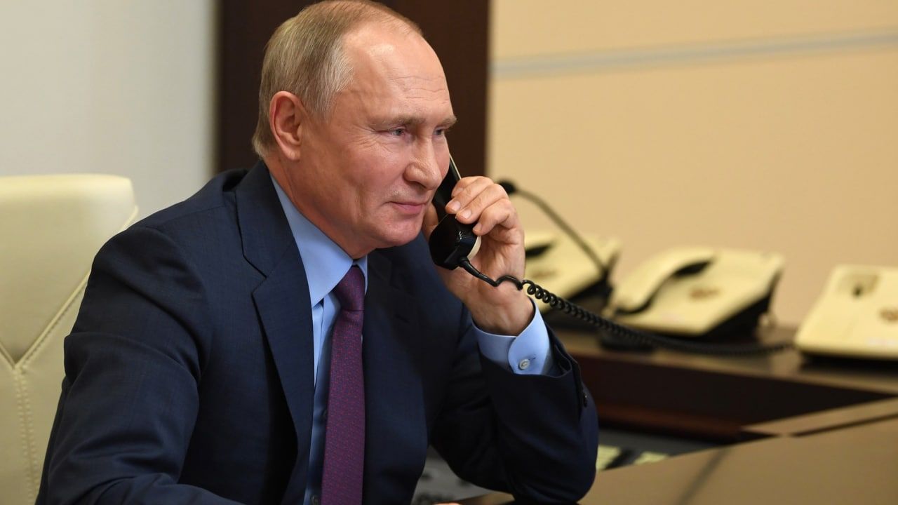 Путин подвел итоги неформального обеда с участниками Каспийского саммита Политика