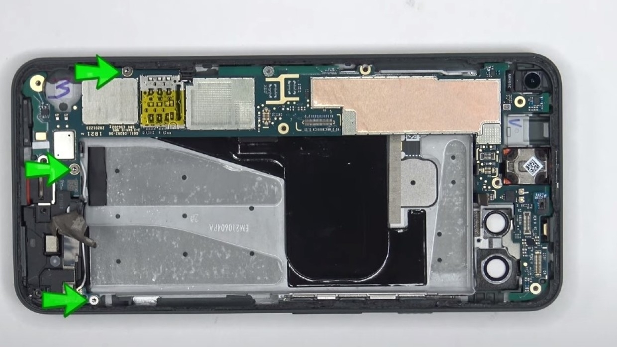 Энтузиасты разобрали новый смартфон Pixel 5a: чинить новинку от Google будет сложно Энтузиасты разобрали новый смартфон Pixel 5a: чинить новинку от Google будет сложно Технологии