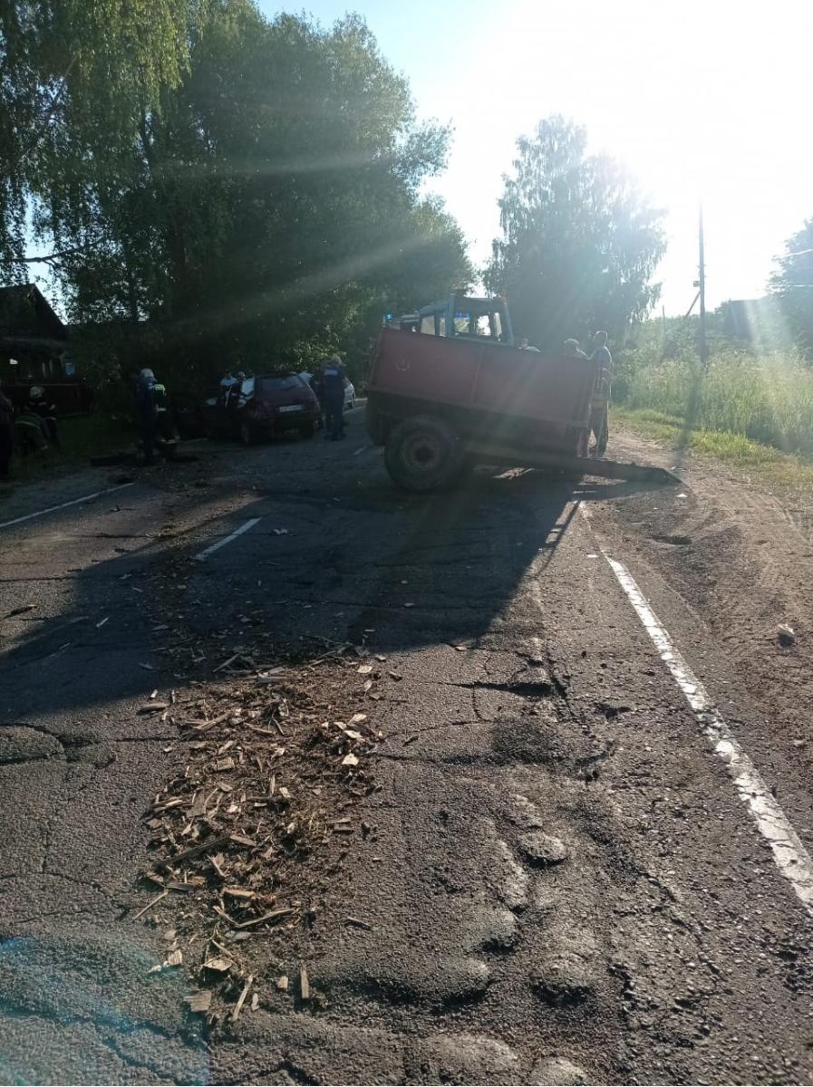 В Тверской области после ДТП скончался пассажир ВАЗа