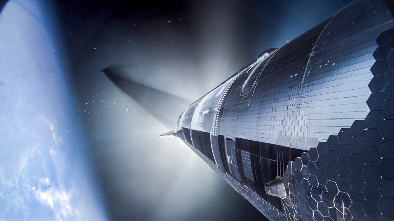  появились зрелищные космические кадры и видео из двигательного отсека Starship