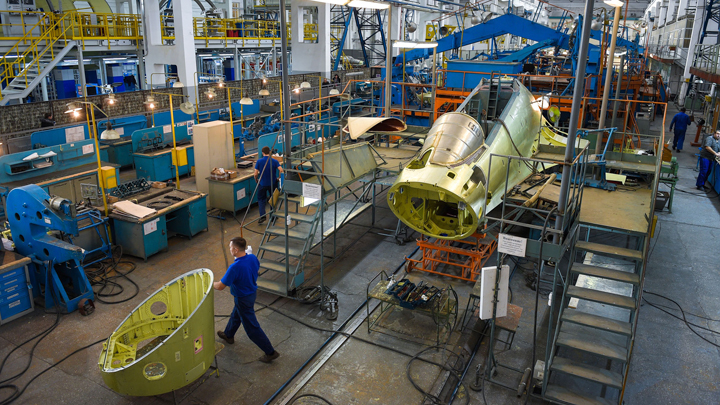 Кудрин против Шойгу: Должна ли Россия тратить деньги на армию Кудрин против Шойгу: Должна ли Россия тратить деньги на армию армия,россия