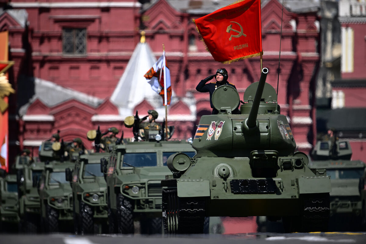 ТАСС: президент Лаоса Сисулит приедет в РФ и посетит парад Победы 9 мая