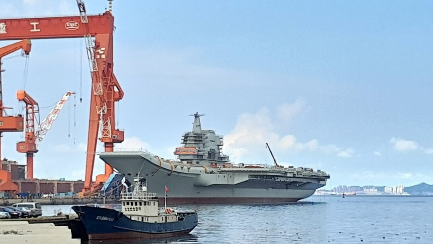 Американский авианосец Nimitz вернется в порт Бахрейна