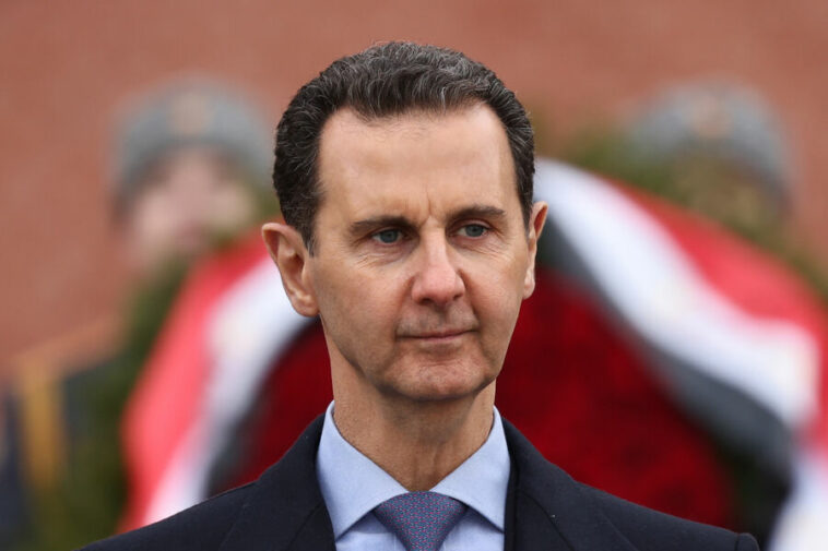 «Исторический прецедент»: власти Франции выдали ордер на арест президента Сирии Асада