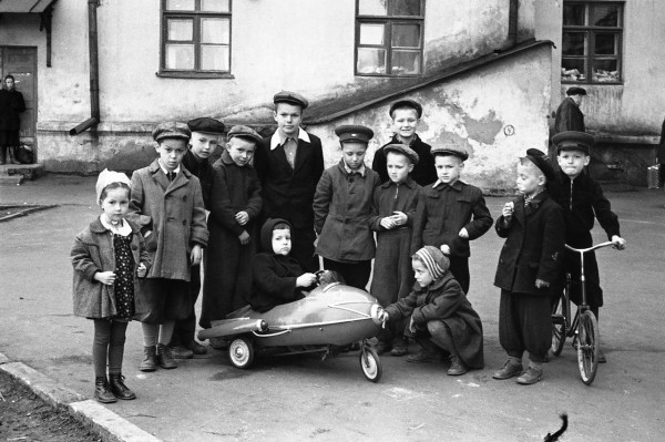 Рожденный в СССР: Двор моего детства Рожденный в СССР: Двор моего детства воспоминания,СССР