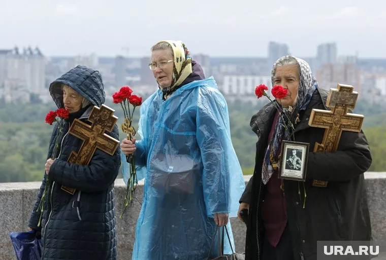 SERGEY DOLZHENKO / EPA / TASS