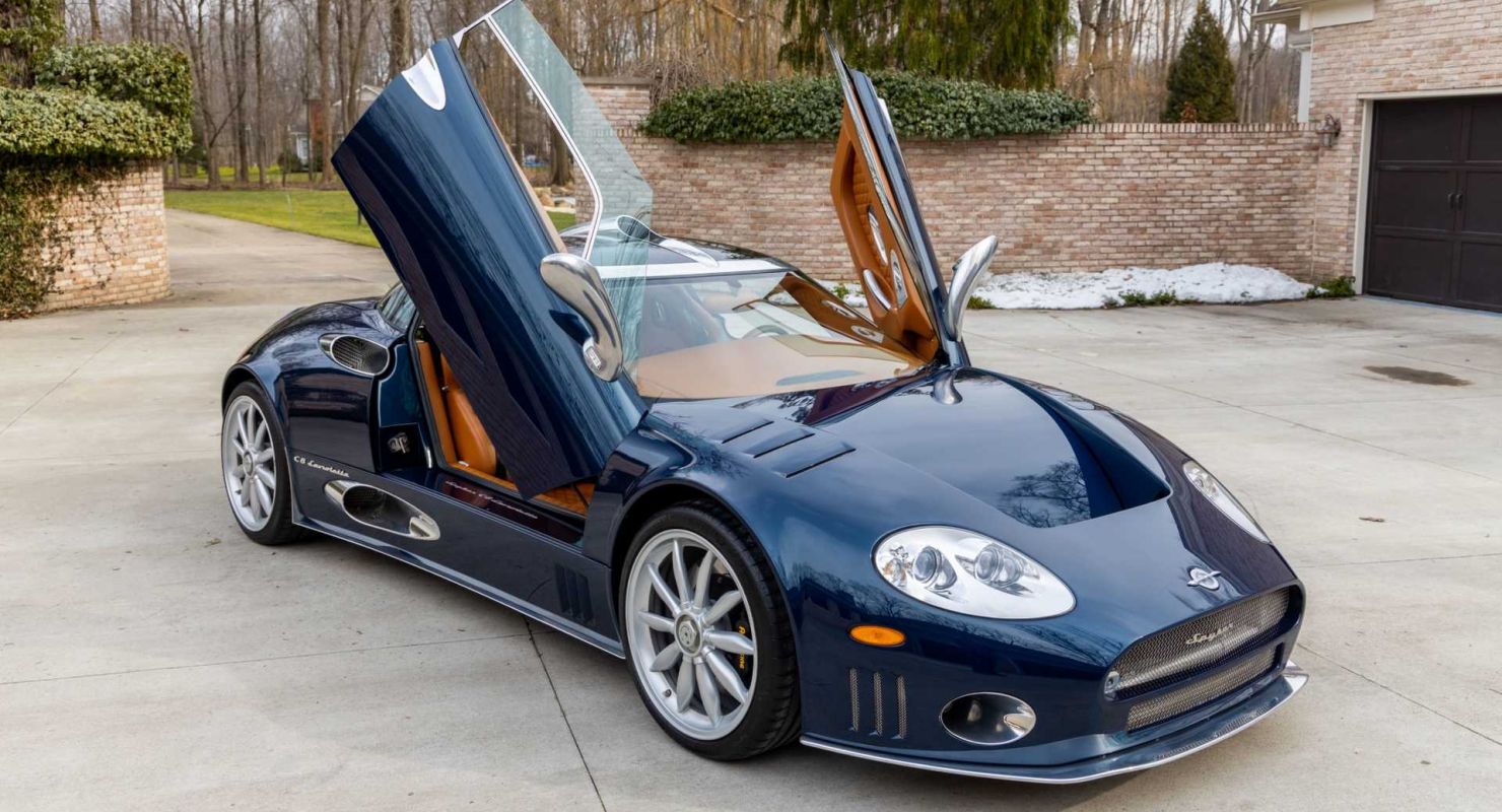 Spyker c8 салон