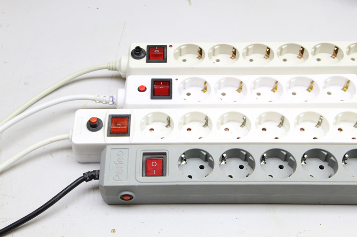 Как не устроить чертов пожар — подробный и понятный ликбез по удлинителям