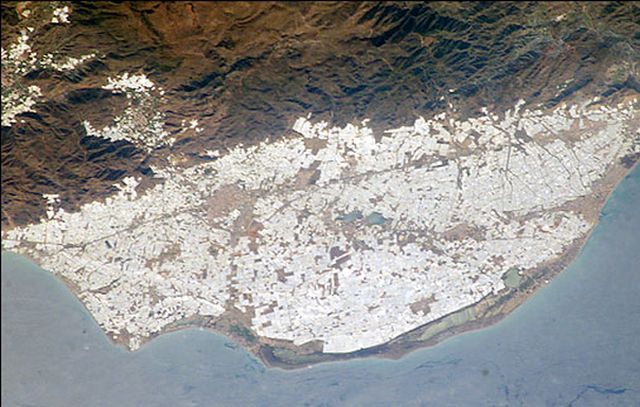 Тепличный регион в Испании, который видно даже из космоса