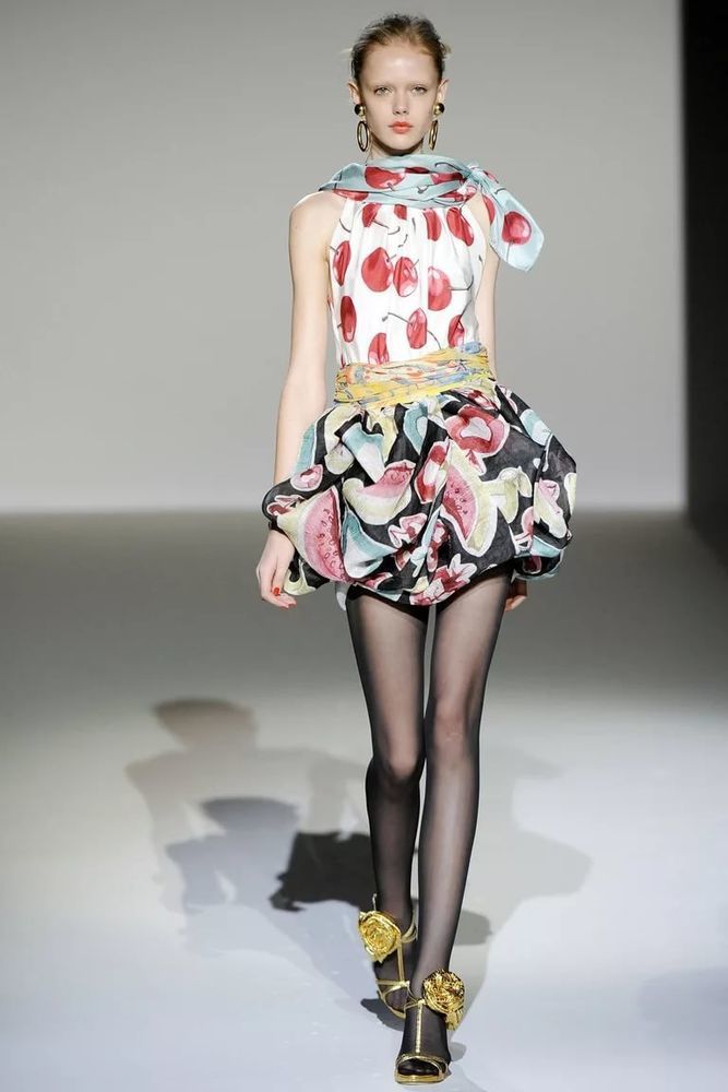 Вишня в одежде и аксессуарах Вишня в одежде и аксессуарах мода и красота,модные тенденции,одежда и аксессуары