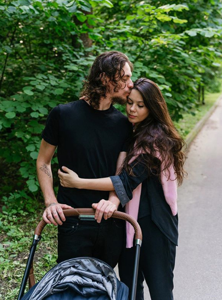 Елена Ильиных поделилась редкими фото их с Сергеем Полуниным сына Мира Дети,Дети знаменитостей