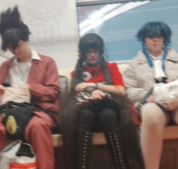 Чудаки и модники из метро  позитив,смешные картинки,юмор