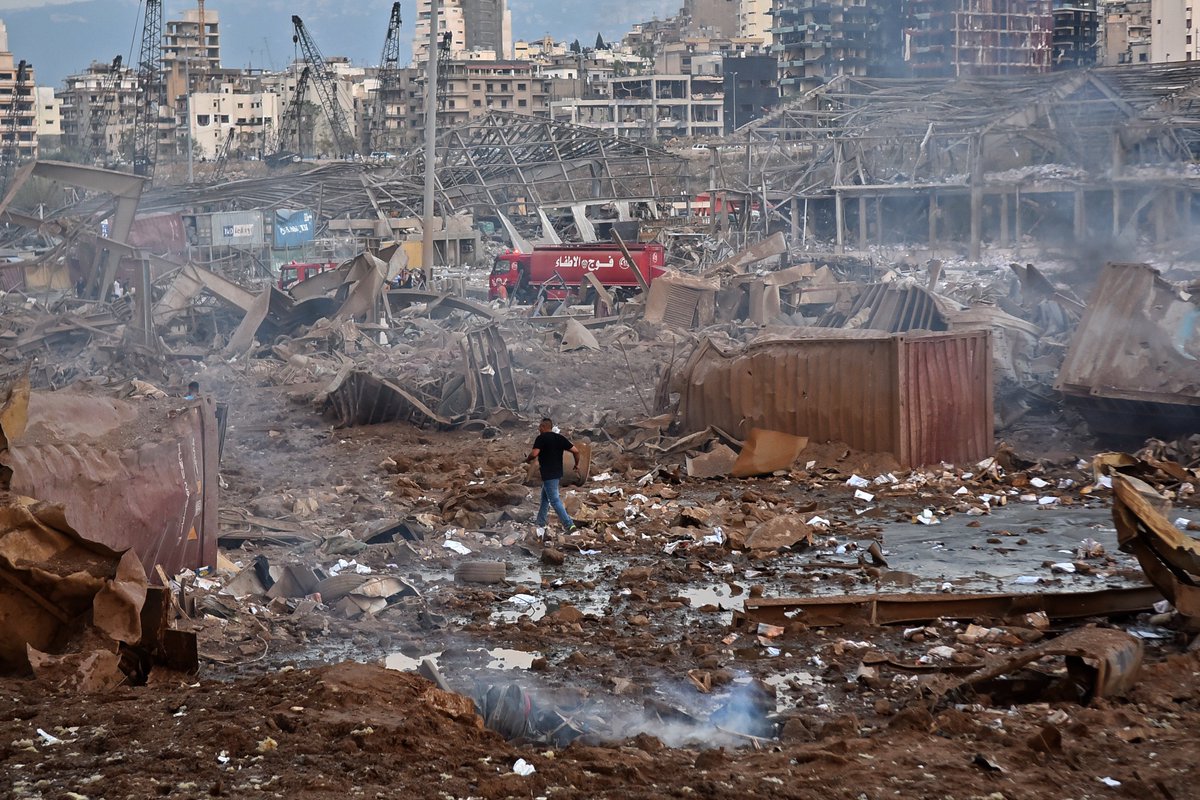 Фото до взрыва в бейруте и после взрыва