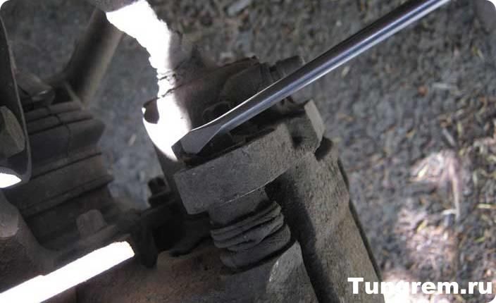 Замена тормозных дисков на Lada Kalina‎