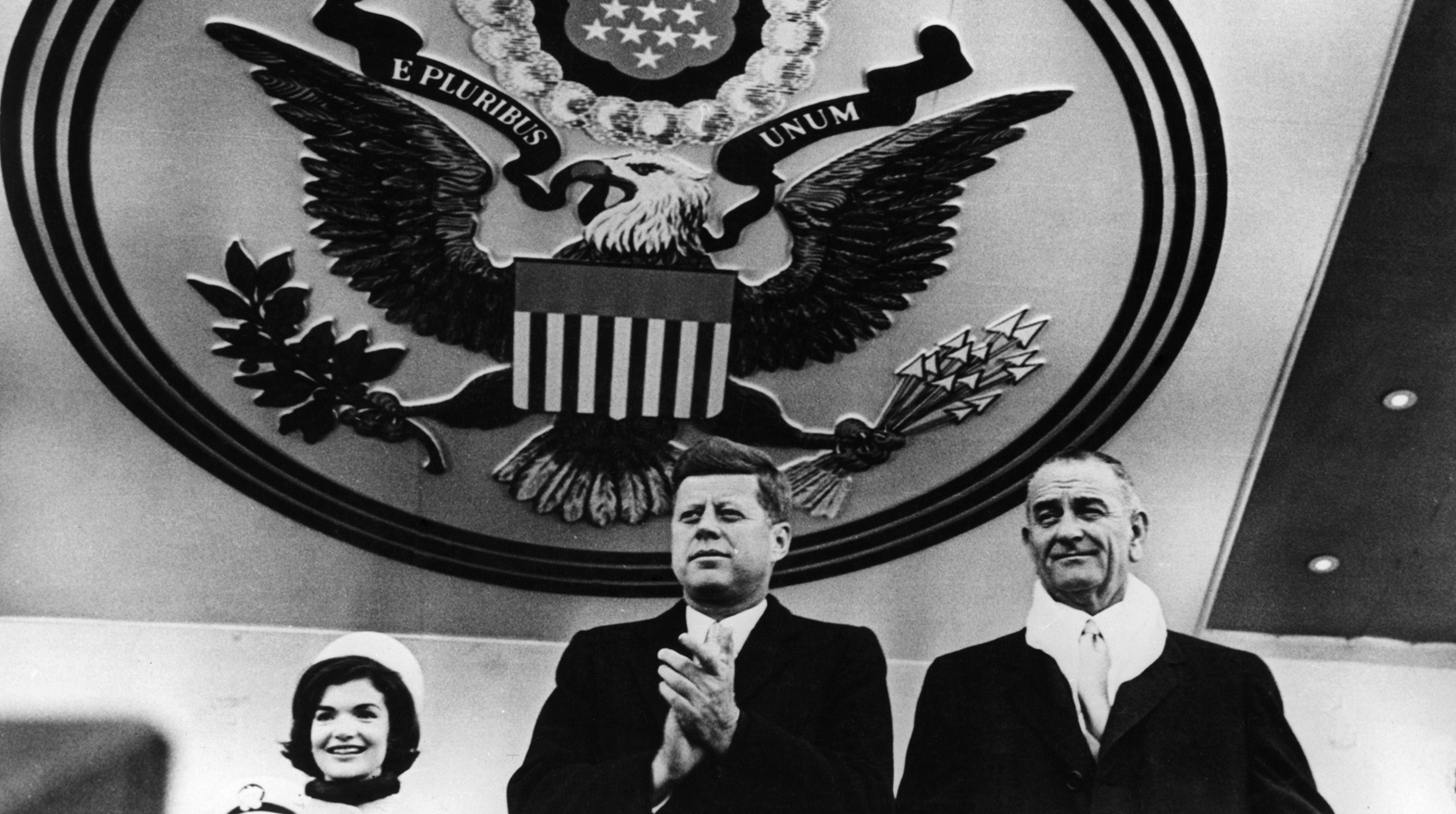 Как ЦРУ убило Джона Кеннеди, списав смерть президента США на психопата-одиночку история