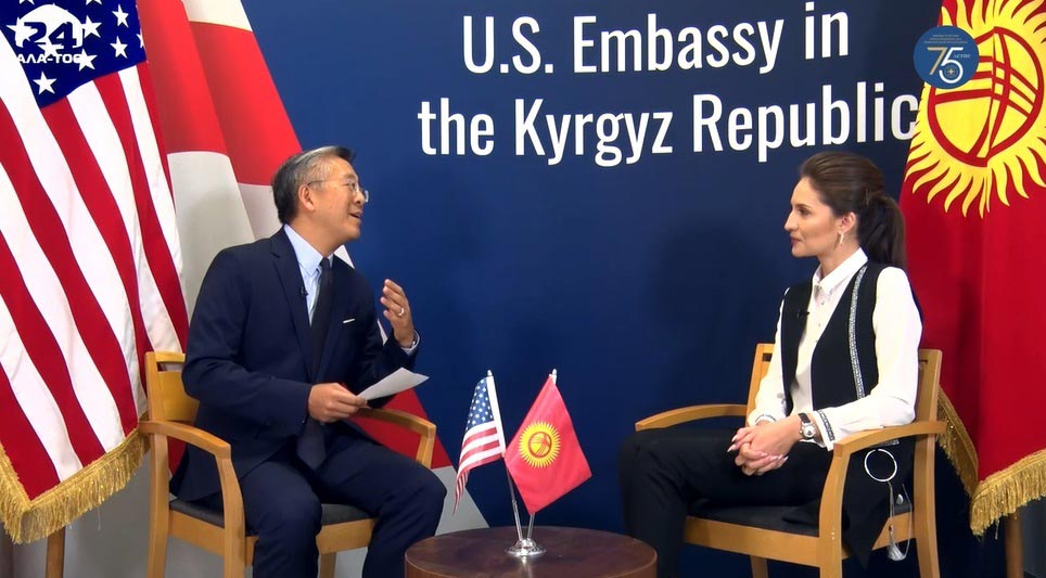 Под предлогом борьбы с криминалом США вмешиваются во внутренние дела Кыргызстана