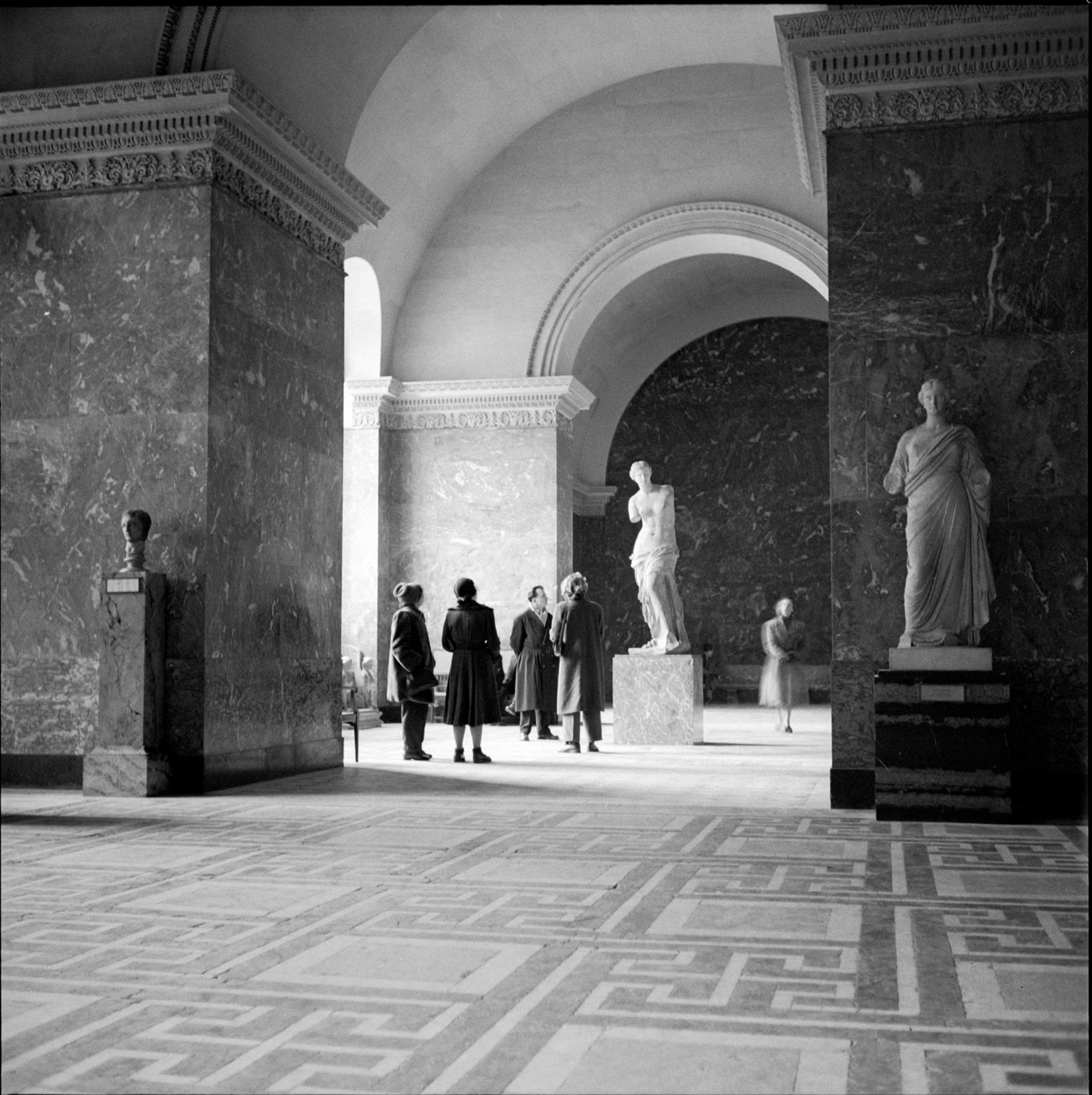 Фото Парижа, сделанные в 1952-1961 гг.