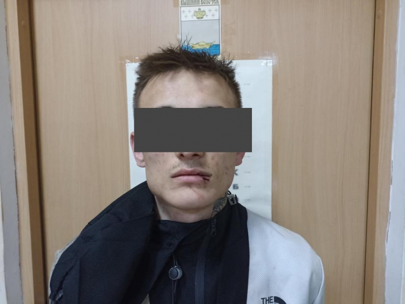 Пара из Тверской области хотела заработать на наркобизнесе