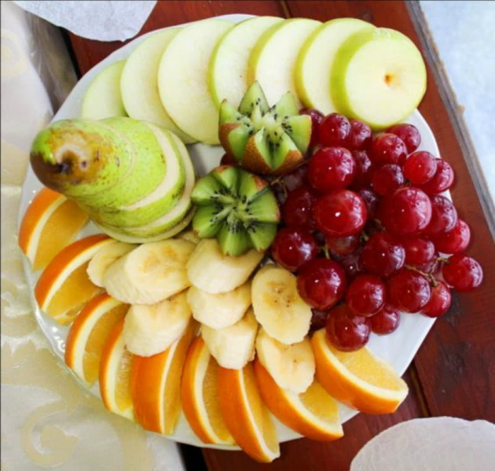 Сохранить привлекательный вид фруктовой нарезки. | Фото: Яндекс.
