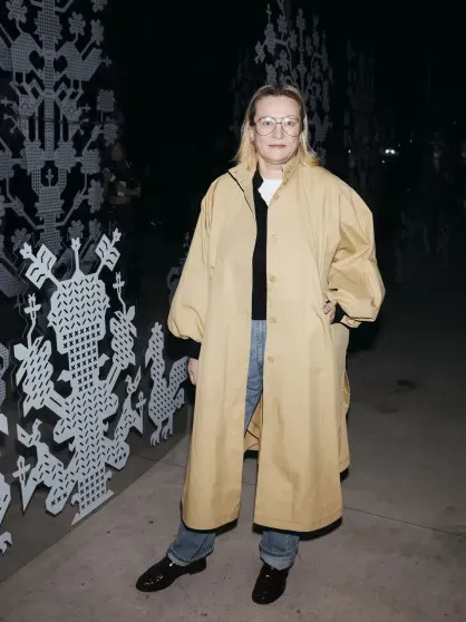 Александр Рогов, Эвелина Хромченко, Юлия Барановская и Мария Миногарова на показе Алёны Ахмадуллиной Alena, Akhmadullina, весналето, 2026Показ, показе, Миногарова, 2026Мария, 2026Миша, Рогов, посетили, Приданое, Ахмадуллина, коллекции, новой, показ, памяти, красоте, вещей, которые, невестыКоллекция