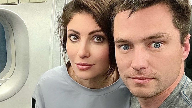 Светлана Малькова хочет через суд взыскать с актрисы Анастасии Макеевой 500 тысяч рублей Светлана Малькова хочет через суд взыскать с актрисы Анастасии Макеевой 500 тысяч рублей Шоу-бизнес