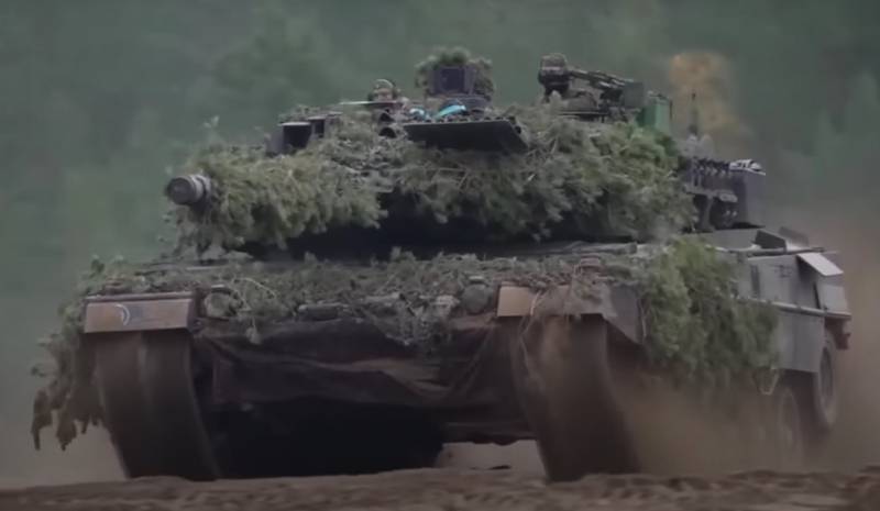 Эксперт о недостатках немецких «Леопардов»: Слабое бронирование и боекомплект рядом с механиком-водителем оружие,танк