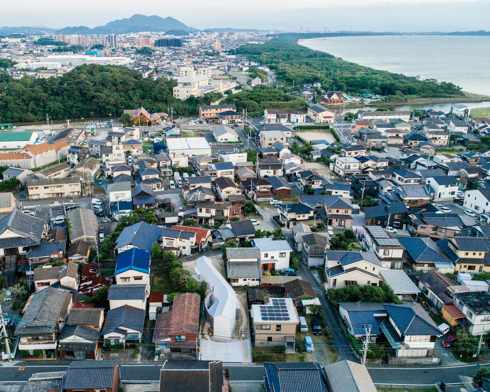 Япония: Дом 40 метров... в длину
