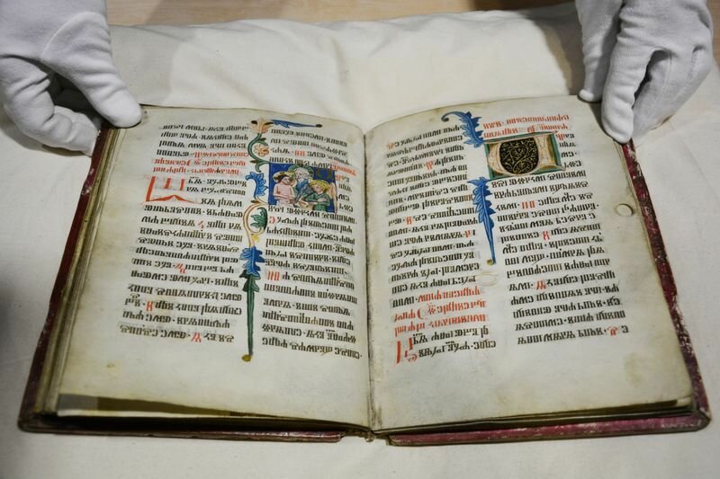 Позднее Реймсское глаголическое Евангелие. XIV век.
