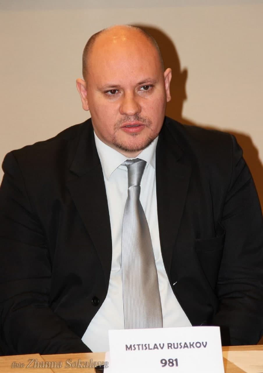 Правозащитник: «Дискриминация русских остается серьезнейшей проблемой в Эстонии» Правозащитник: «Дискриминация русских остается серьезнейшей проблемой в Эстонии» геополитика