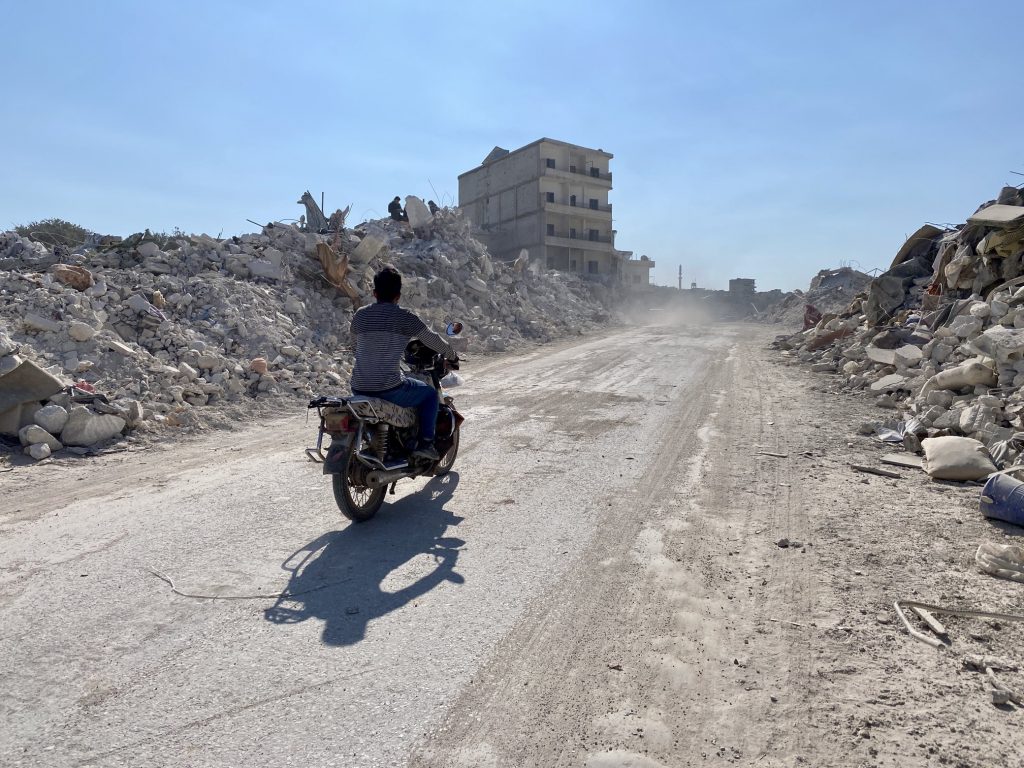 Землетрясение в Сирии: политизируя трагедию, Запад усугубляет страдания людей геополитика