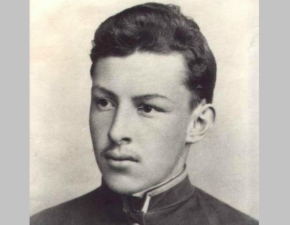 За что старший брат Ленина хотел убить Александра III