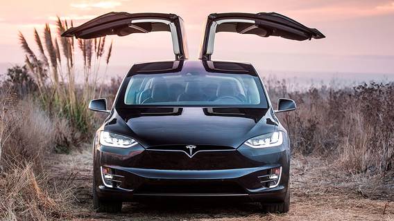 Согласно опросам китайских владельцев электромобилей, качество машин Tesla уступает отечественным производителям ИноСМИ