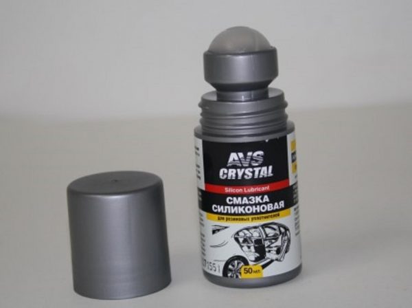 Силиконовая смазка для авто – какая лучше: рейтинг водителю на заметку,советы автомобилистам