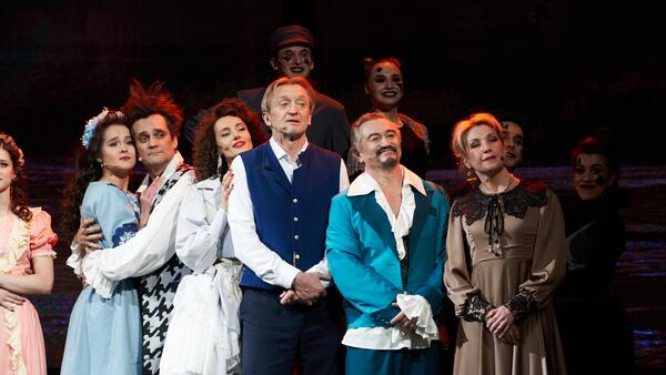 Мюзикл «Формула любви» - теперь на обновленной сцене Театра Эстрады!