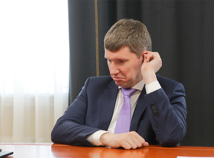 РУССКИЕ КАЮТСЯ И ПРОСЯТ ПОБОЛЬШЕ МИГРАНТОВ: ОТКРОВЕНИЯ МИНИСТРА ВЗОРВАЛИ СОЦСЕТИ г,Москва [1405113],г,Челябинск [1338182],Пермский край [1446971],россия,Челябинская обл,[1351087],Челябинский г,о,[95250634]