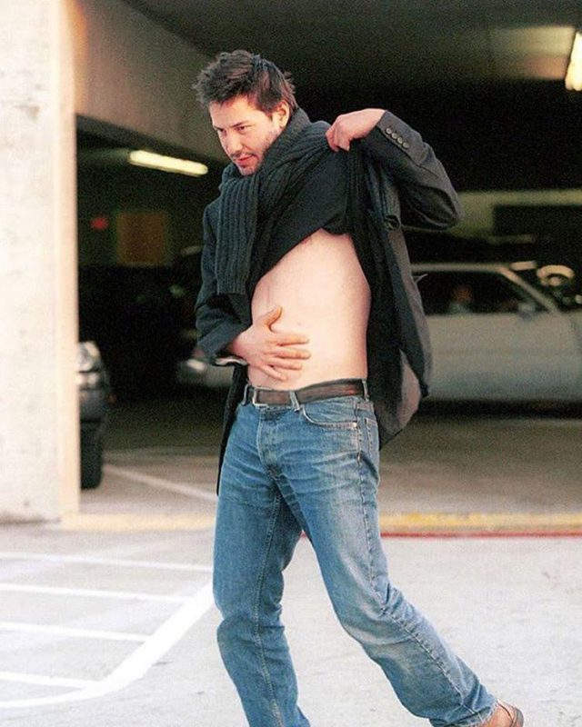 Ностальгическая подборка фото знаменитостей из 90-х 