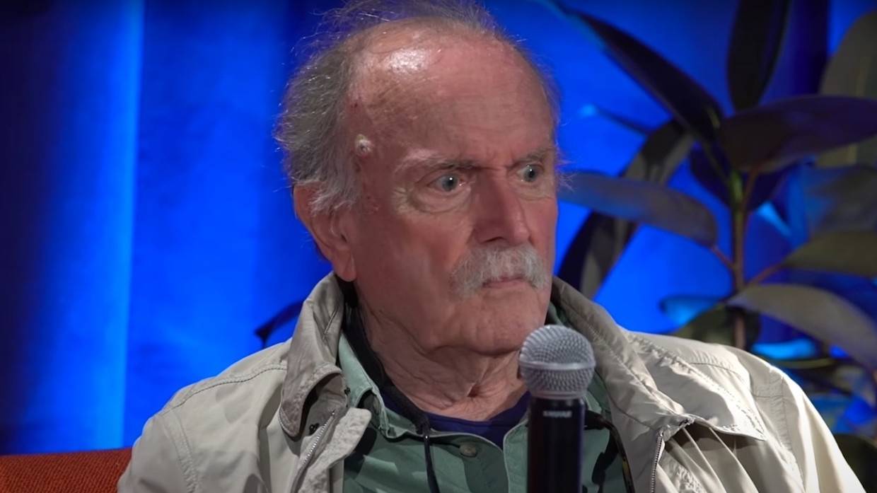 Музыкант-эксперименталист Элвин Лусье скончался в США