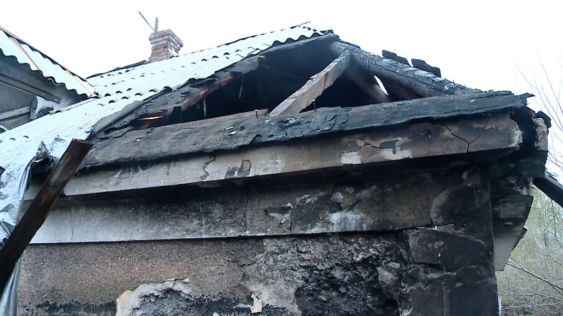 ВСУ продолжают обстреливать жилые районы Донецка