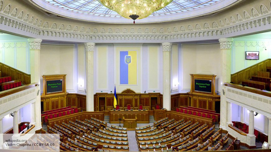 Политолог Карасев пожелал Украине стать «взрослой»