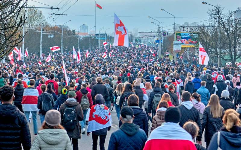 Белорусский «майдан»: последний шанс упущен Политика