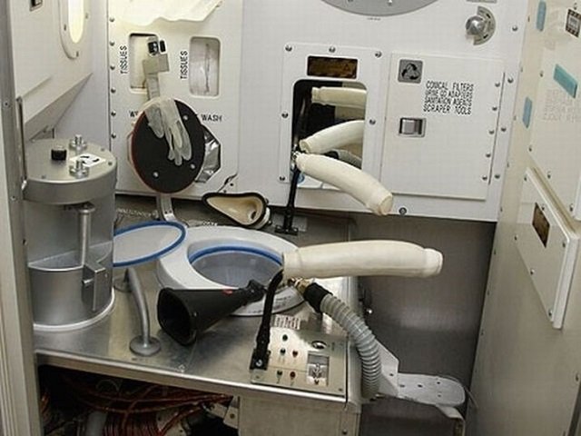 На МКС вышли из строя все туалеты космос,МКС,технологии,туалеты