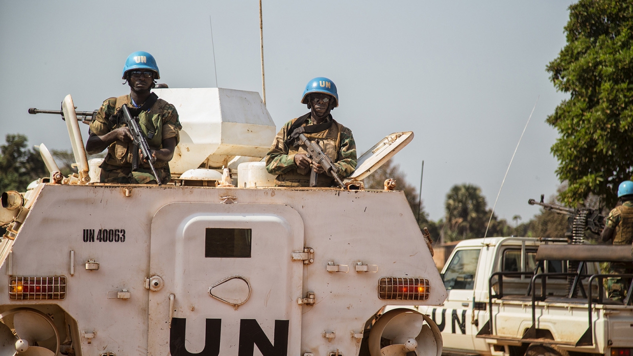 Жители ЦАР обвинили миротворцев ООН в снабжении боевиков оружием