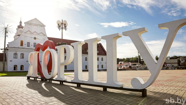 Более 1000 участников пройдут шествием на первом фестивале белорусского льна ´Поле кветак´ в Орше.