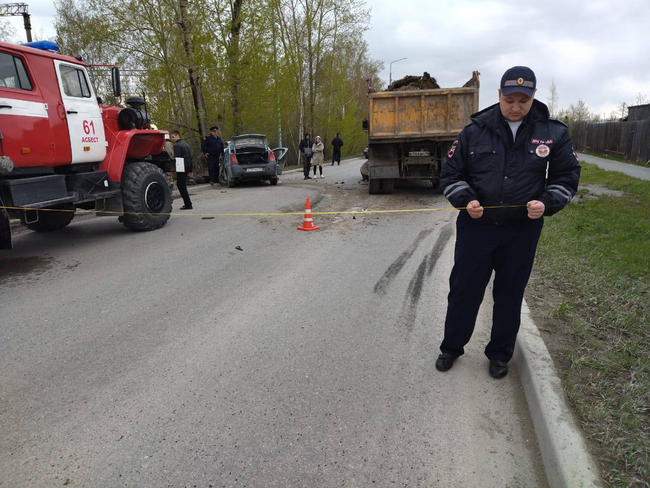 Один человек погиб и трое ранены в лобовом ДТП с КАМАЗом в Свердловской области
