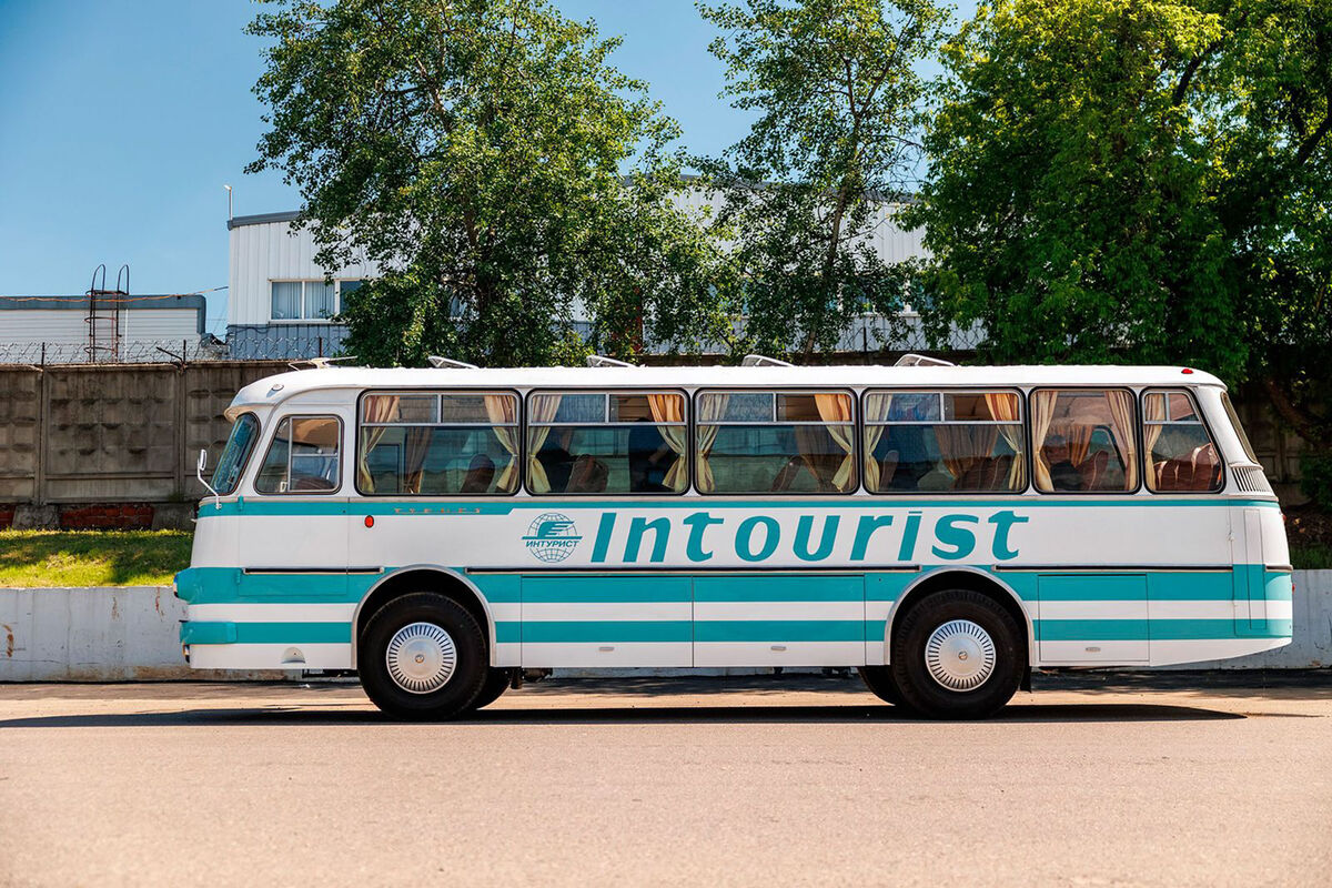 В Москве отреставрирован музейный автобус 